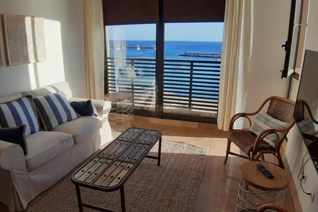 Fee4Me: First Line Luxury Apartment أرّاثيفي إسبانيا